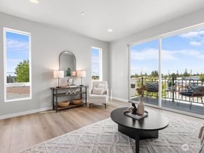 15726 40TH Avenue W C2, Lynnwood WA 98087