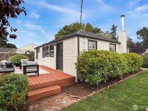 405 SW 139th Street, Burien WA 98166