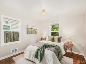 405 SW 139th Street, Burien WA 98166