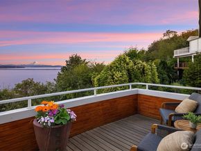 3638 49th Avenue NE, Seattle WA 98105