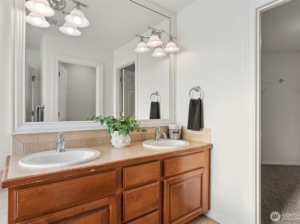 30395 120th Avenue SE, Auburn WA 98092
