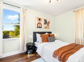 8257 Bagley Avenue N, Seattle WA 98103