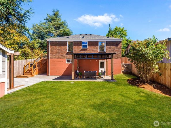 8257 Bagley Avenue N, Seattle WA 98103