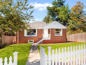 8257 Bagley Avenue N, Seattle WA 98103