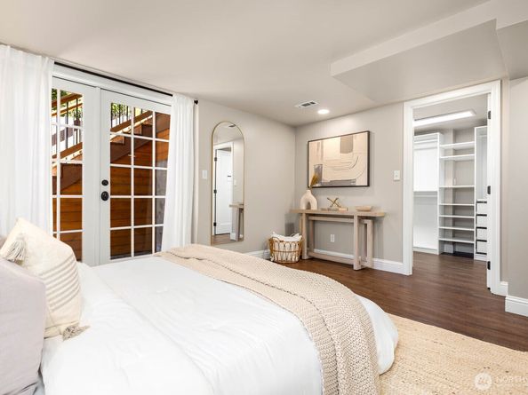 8257 Bagley Avenue N, Seattle WA 98103