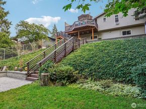 21815 121st Place SE, Kent WA 98031