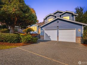 13830 66th Avenue SE, Snohomish WA 98296