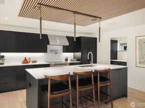 2241 Fairview Avenue E B, Seattle WA 98102
