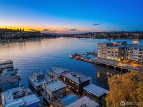 2241 Fairview Avenue E B, Seattle WA 98102