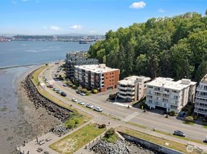 1156 Alki Avenue SW 105, Seattle WA 98116