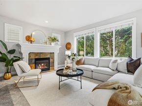 12325 NE 86th Way, Kirkland WA 98033