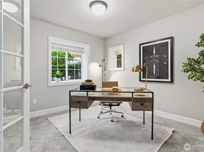 12325 NE 86th Way, Kirkland WA 98033