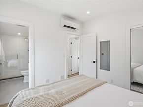 3112 W Raye Street, Seattle WA 98199