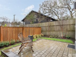 3112 W Raye Street, Seattle WA 98199