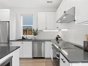 3112 W Raye Street, Seattle WA 98199