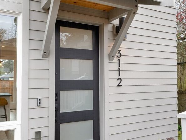 3112 W Raye Street, Seattle WA 98199