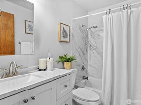 22107 66th Avenue W 10D, Mountlake Terrace WA 98043