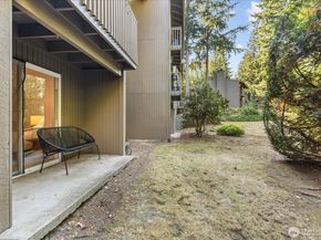 22107 66th Avenue W 10D, Mountlake Terrace WA 98043