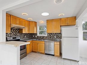 1901 S Plum Street, Seattle WA 98144