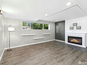 12563 SE 71st Street, Newcastle WA 98056