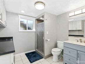 12563 SE 71st Street, Newcastle WA 98056