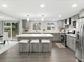 12563 SE 71st Street, Newcastle WA 98056