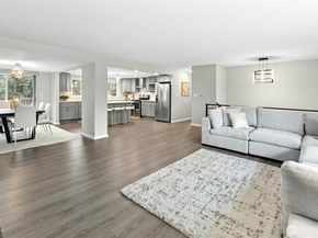 12563 SE 71st Street, Newcastle WA 98056