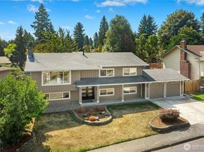 12563 SE 71st Street, Newcastle WA 98056