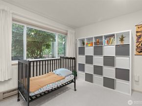 706 136th Place NE C2, Bellevue WA 98005