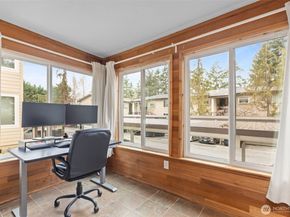 706 136th Place NE C2, Bellevue WA 98005