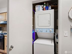 17301 NE 45th Street 87, Redmond WA 98052