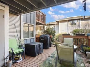 17301 NE 45th Street 87, Redmond WA 98052