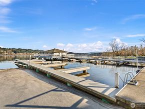 17301 NE 45th Street 87, Redmond WA 98052