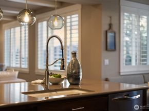 2440 NE Daphne Street, Issaquah WA 98029