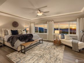 2440 NE Daphne Street, Issaquah WA 98029