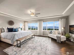 2440 NE Daphne Street, Issaquah WA 98029