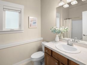 3043 259th Court SE, Sammamish WA 98075