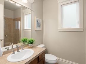 3043 259th Court SE, Sammamish WA 98075