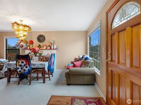 929 NW 59th Street, Seattle WA 98107