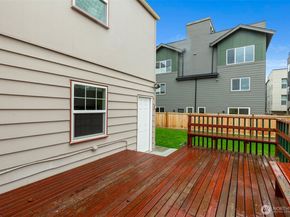 929 NW 59th Street, Seattle WA 98107
