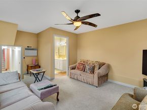 929 NW 59th Street, Seattle WA 98107