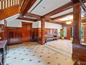 626 13th Avenue E 3, Seattle WA 98102