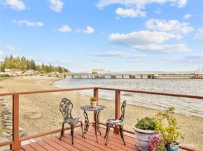 8609 E Caraway Road, Port Orchard WA 98366