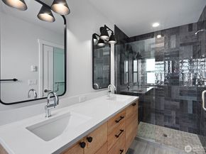 720 Newport Way NW, Issaquah WA 98027