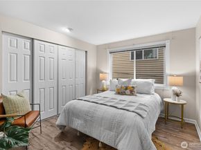 8720 Phinney Avenue 11, Seattle WA 98103