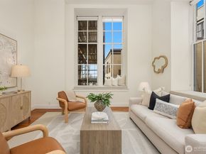201 Galer Street 305, Seattle WA 98109