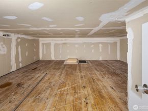 201 Galer Street 305, Seattle WA 98109