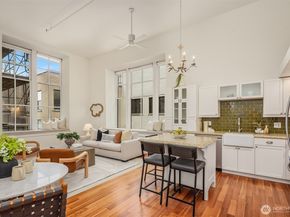 201 Galer Street 305, Seattle WA 98109