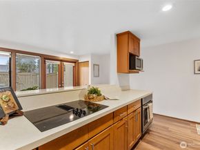 2009 42nd Avenue E, Seattle WA 98112