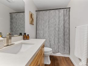 2009 42nd Avenue E, Seattle WA 98112